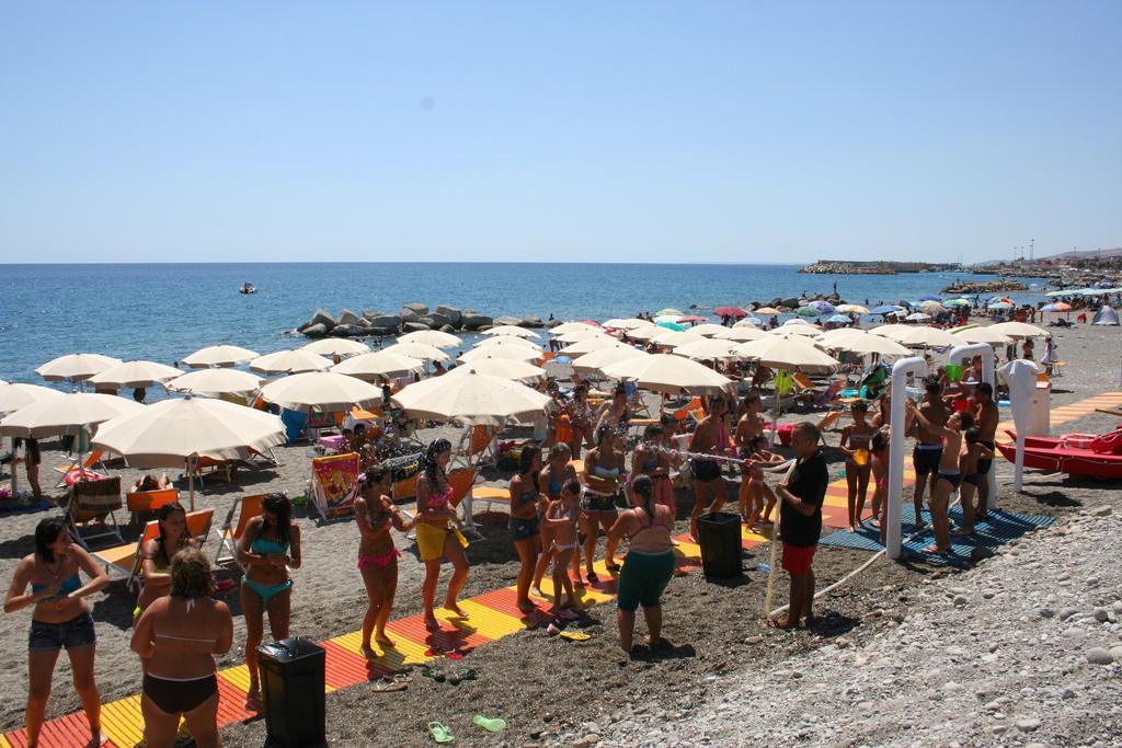 Hotel Miramare Cirò Marina Buitenkant foto